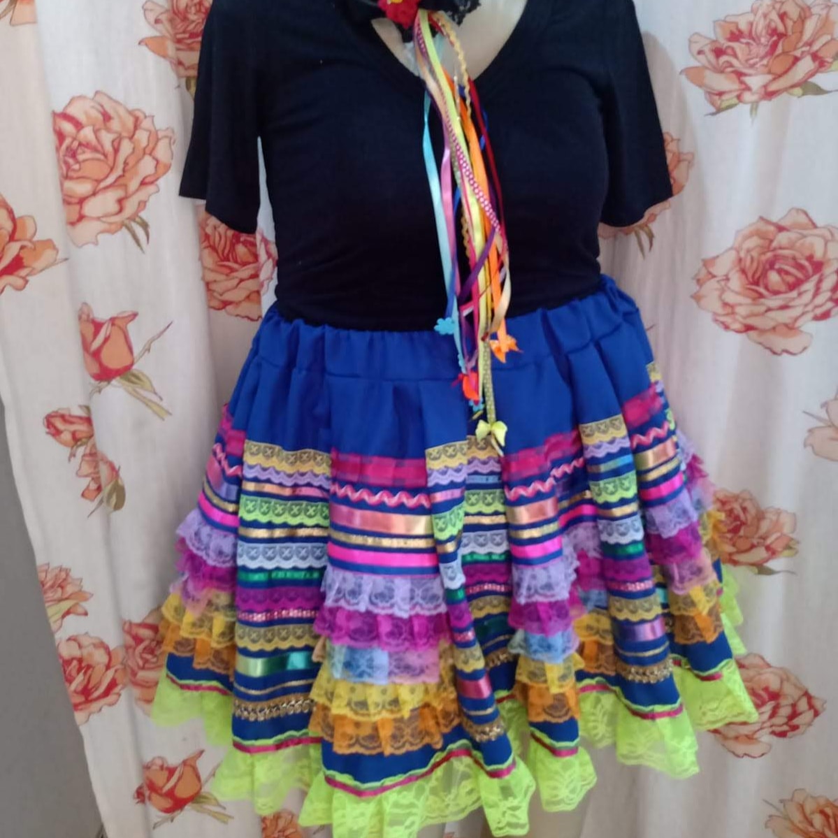 Saia Azul Royal com Babados Multicoloridos