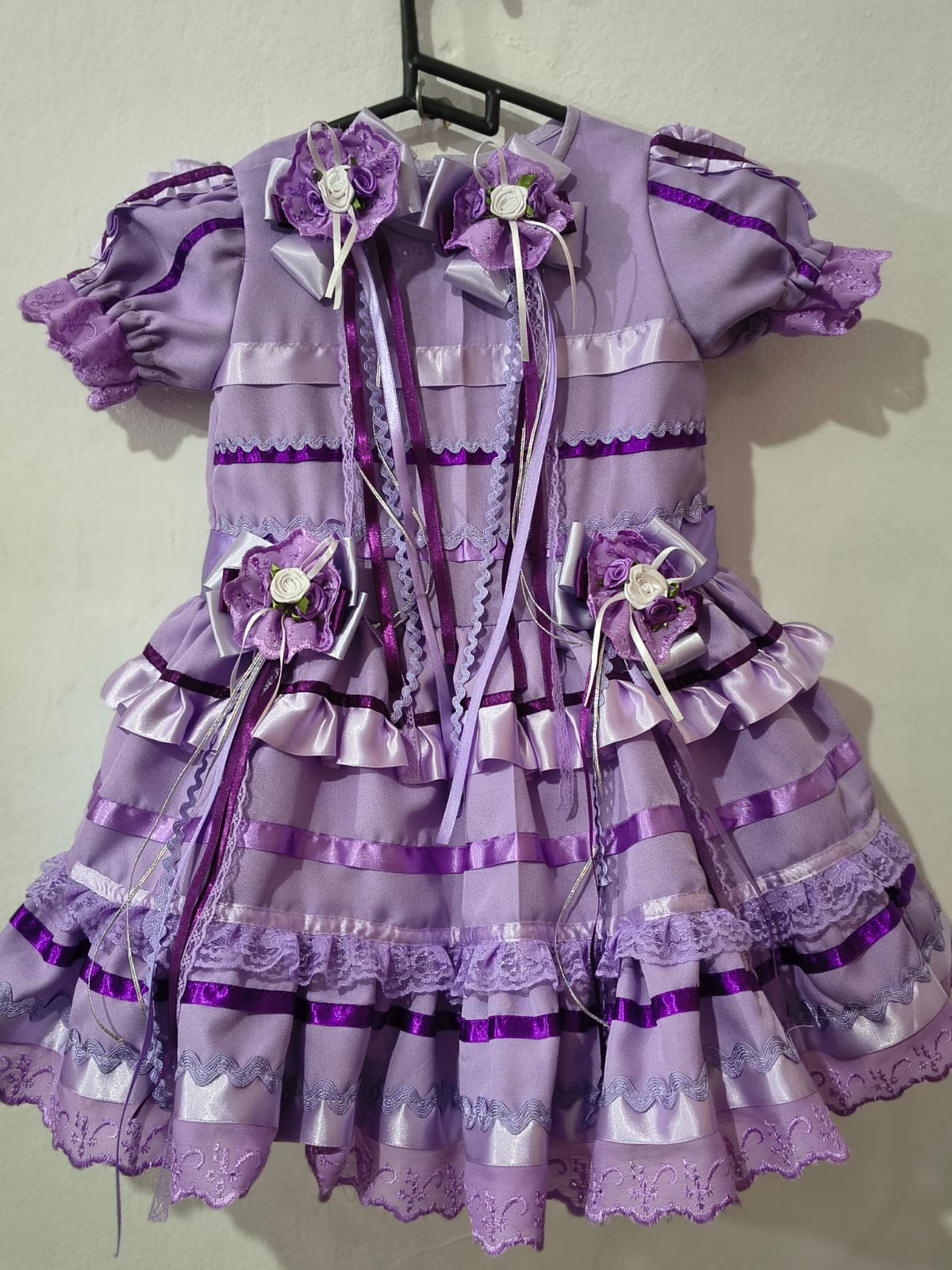 Vestido Caipira Lilás e Roxo